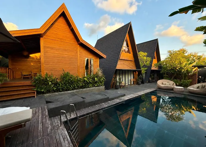 Twinseas Lodge Uluwatu