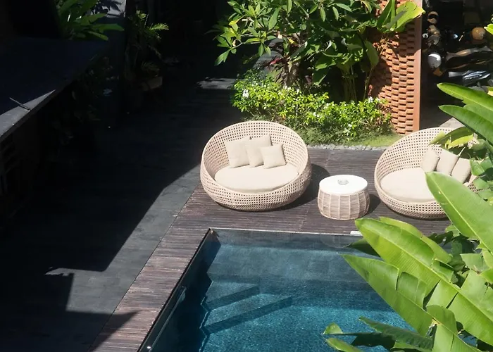 Twinseas Lodge Uluwatu